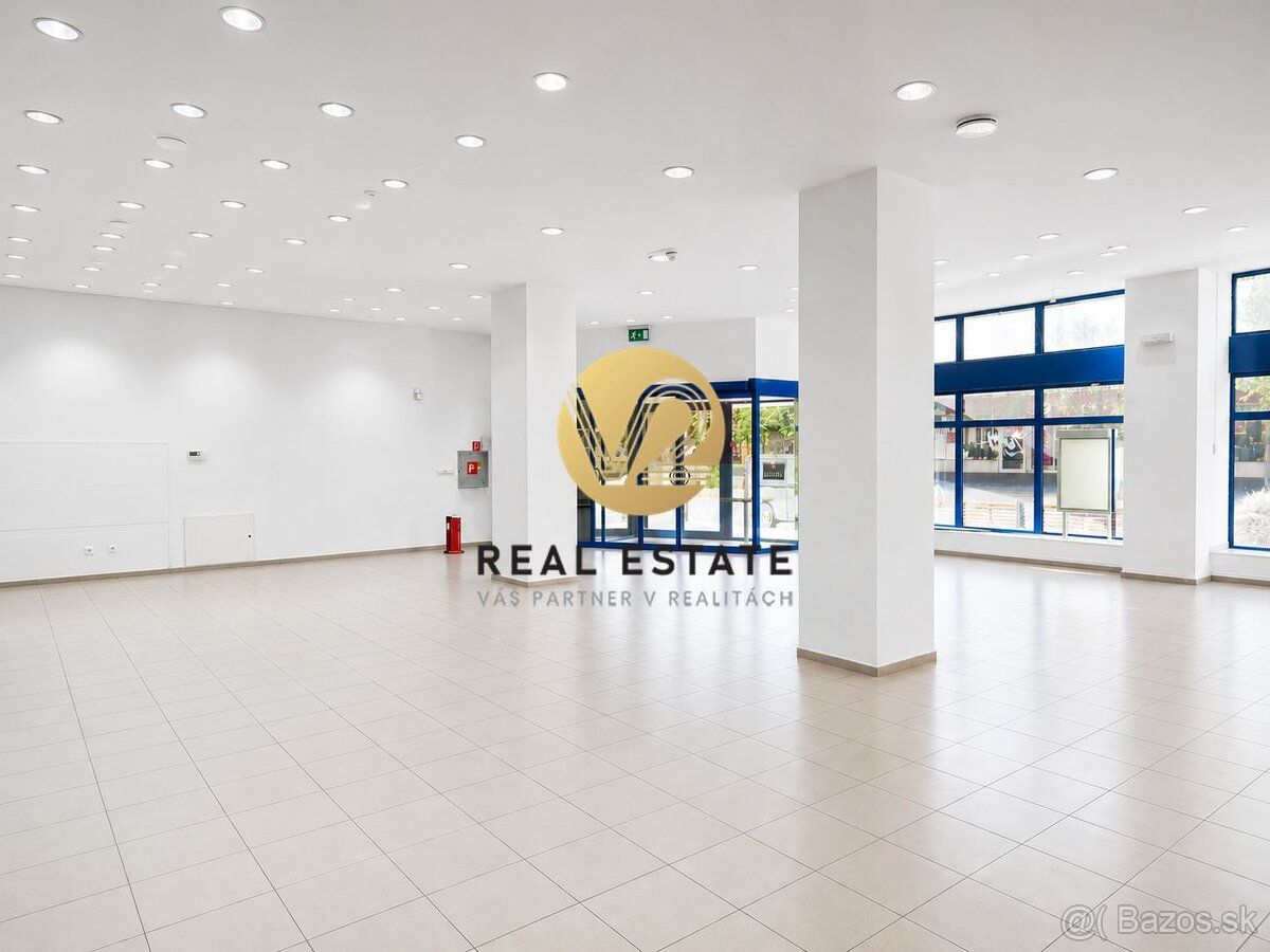 Maroš Vereš +421 904 086 200 e-mail:
V2 Real Estate vám ponú