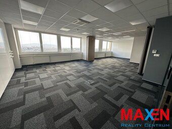 MAXEN Reality Centrum ponúka na prenájom administratívny pri