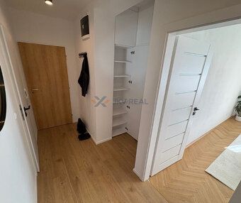 Typ: 3-izbový byt Ulica: trenčín Obec: Trenčín
Ponúkame na p