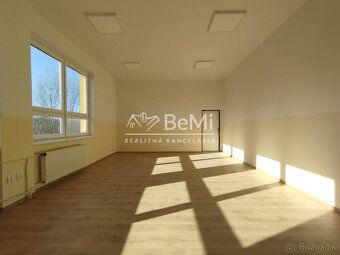 Typ: Kancelárie Ulica: Fiľakovská Obec: Lučenec
ID:210-26-VE