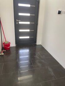 Na predaj ponúkam prízemný rodinný dom krásny moderný útulný
