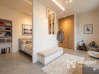 Typ: Rodinný dom Obec: Bratislava-Petržalka
Moderný maklér v
