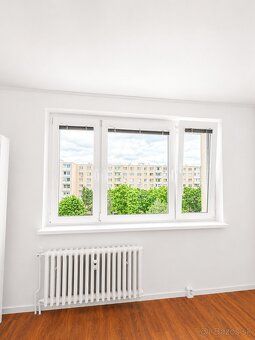 NAJNIŽŠIA CENA V DÚBRAVKE | GARSÓNKA 29,12 m² | VOĽNÁ IHNEĎ 
