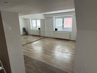Ponúkame na prenájom obchodný priestor (46 m²) v centre mest