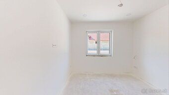 PINK reality so súhlasom majiteľa ponúka na predaj novostavb