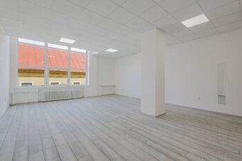 Eston Reality Vám exkluzívne ponúka na prenájom komerčný pri