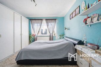 Typ: Rodinný dom Ulica: - Obec: Olováry
Moderný maklér ponúk