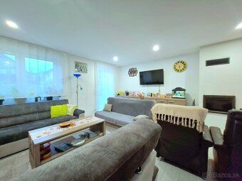 Ponúkame Vám na predaj krásny moderný 4-izbový bungalov v ob