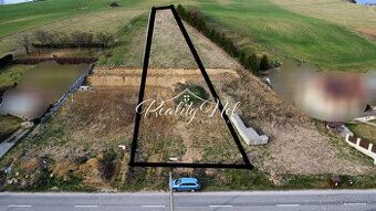 Rozloha pozemku: 1489m² Vlastníctvo: osobné El. napätie: 230