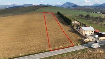 Rozloha pozemku: 1489m² Vlastníctvo: osobné El. napätie: 230