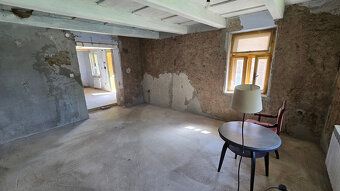 Ponúkame exkluzívne na predaj dve chalupy v malebnej obci De