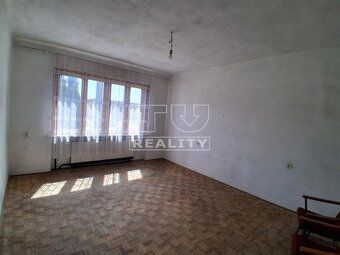 TUreality ponúka na predaj rodinný dom v obci Očkov, neďalek