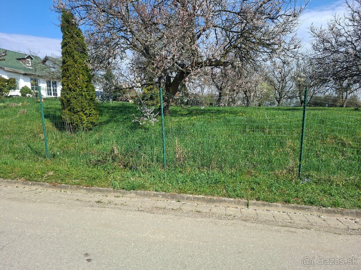 Alfa Košice sro vám ponúka na predaj pekný slnečný pozemok o