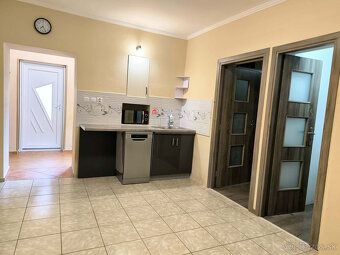Typ: Rodinný dom Obec: Ohrady
 
 ZNÍŽENÁ CENA    159 000,- €