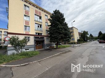 Typ: 1-izbový byt Ulica: Hurbanova Obec: Trenčín
Moderný mak