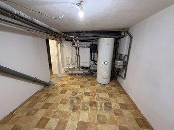 Murovaný rodinný dom na predaj situovaný vo vyhľadávanej a p