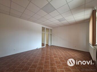Ponúkame na prenájom skladové a kancelárske priestory v bizn