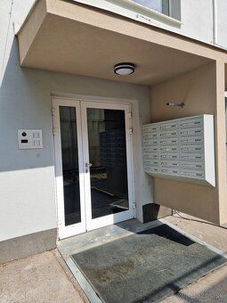 Prenajmem 1 izbovy apartmanovy byt v lokalite Anička na Voda