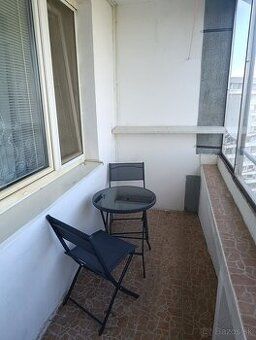 Hľadám prenájom v BA, pre jednu osobu do 550€
0902466510 Pav