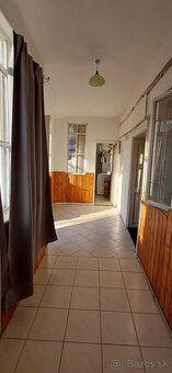 Ponúkame Vám na predaj 2 izbový rodinný dom s pozemkom 500 m