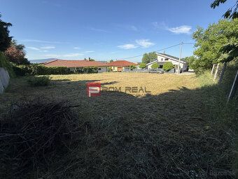 Typ: Pozemok pre rodinné domy Ulica: Révová Obec: Stupava
🌿 