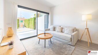 2-izbový bungalov na predaj v Cala Murada (Mallorca, Španiel