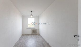 Typ: 3-izbový byt Ulica: Ukrajinská Mestská časť: Vinohrady 