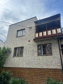 Na predaj rodinný dom vo Veľkých Kapušanoch na ulici Záhradn