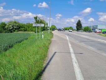Ponúkame Vám na predaj exkluzívny komerčný pozemok v k.u. Tr