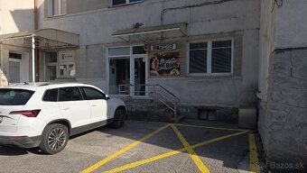 Ponúkam na prenájom obchodný/priestor na služby, vhodný na p