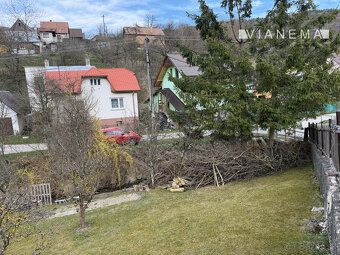 Vidiecky rodinný dom na chalupu v pokojnom prostredí pri pot