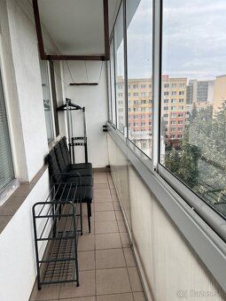 Cena cca 690 Eur, podľa dohody, vrátane všetkých médií, vrát