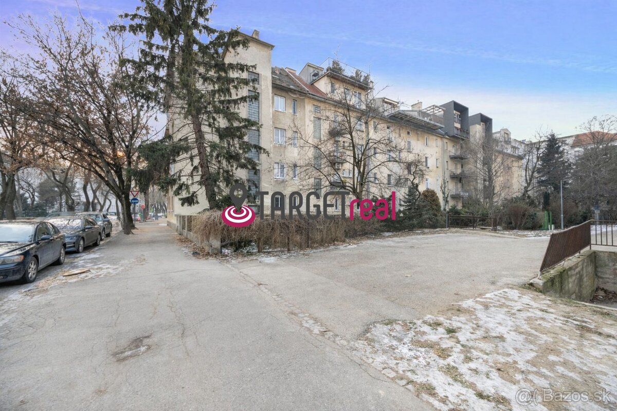TARGETreal ponúka na predaj viacúčelovú budovu v širšom cent