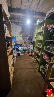 XEMAR ( alebo 0948 730 906), ponúka na predaj útulný domček 