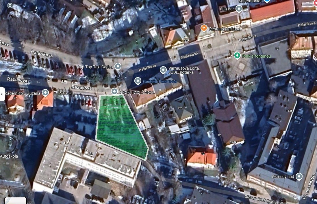 Ponúkame na predaj atraktívny pozemok priamo v centre mesta 