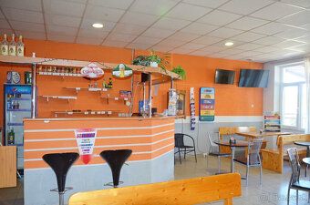 *** IBA U NÁS ***
NA PRENÁJOM - PIZZERIA / CAFFE BAR - v cen