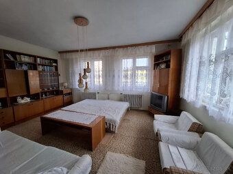 Ponúkame Vám na predaj rodinný dom v obci Hradište pod Vrátn