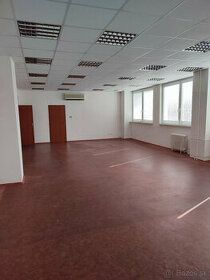 Kancelária/obchodný priestor, ateliér 73,23m2 Petržalka Pajš