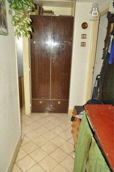 VBreality - Ponúkame na predaj trojizbový byt s balkónom v m