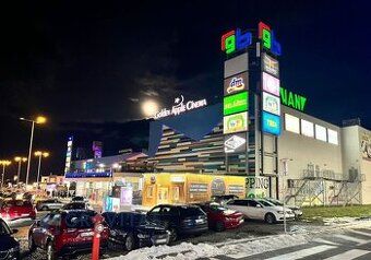 Priestory na prenájom vhodné pre poskytovanie služieb v cent