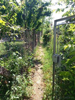 🏡🌿 STAVEBNÝ POZEMOK NA PREDAJ – CENTRUM OBCE LEVICE 🌿🏡
Ponúk