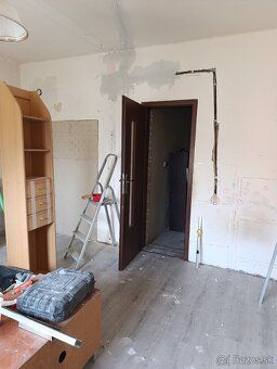 Sprostredkujeme predaj rodinného domu v obci Rúbaň. Nehnuteľ