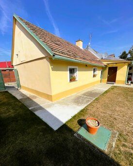 Ponúkame Vám na predaj 2. izbový rodinný dom v tichej lokali