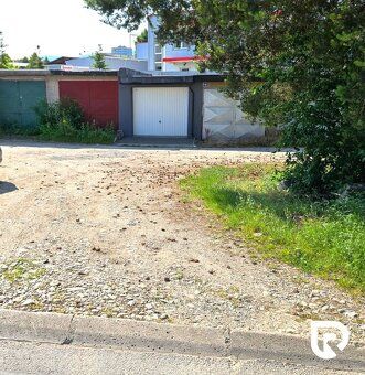 RADO Reality Vám ponúka na predaj murovanú garáž nachádzajúc
