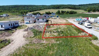 KORIJKOV & AGENTS Vám exkluzívne ponúka na predaj slnečný st