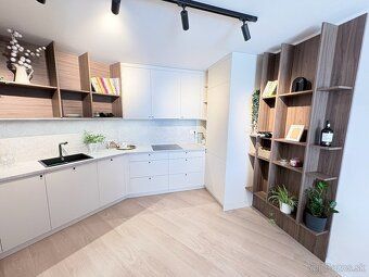 Ponúkame na predaj tento moderný 82m² byt s terasou. Byt je 