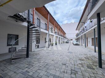 Na prenájom: Atraktívny obchodný priestor (220 m²) s výklado