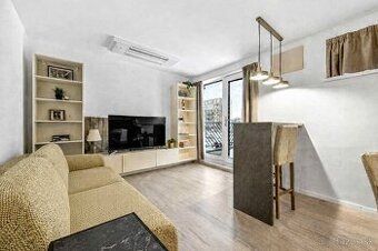 Ponúkame na predaj priestranný 1-izbový byt vo vyhľadávanej 