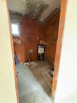 Ponúkame na predaj 3 - izbový rodinný dom s pozemkom v cene 