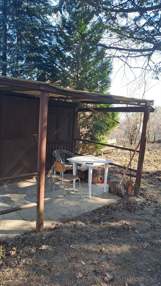 predám záhradu v lokalite Košice Žľaby. Záhrada je v peknom 